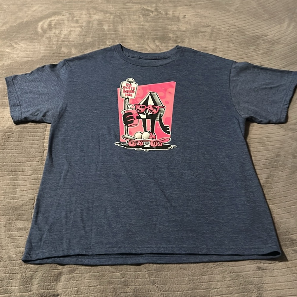 Volcom Tee - Picture 2 of 3